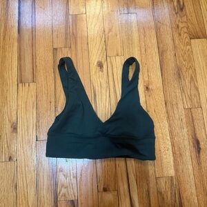 Lululemon Forest Green V Neck Align Sports Bra Size 8
